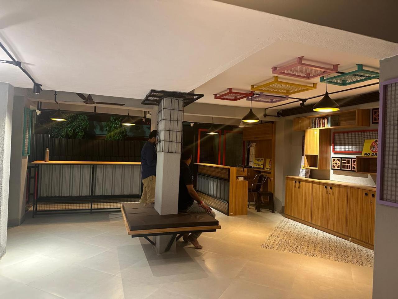 Travotale Hostel And Cowork Koregaonpark Púna Exteriér fotografie